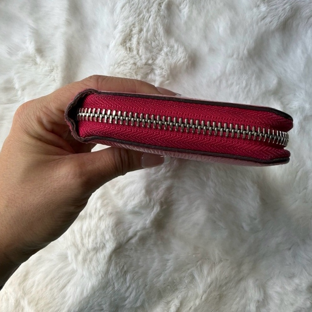 Louis Vuitton Zippy Wallet Fuchsia Epi - Picture 11 of 12